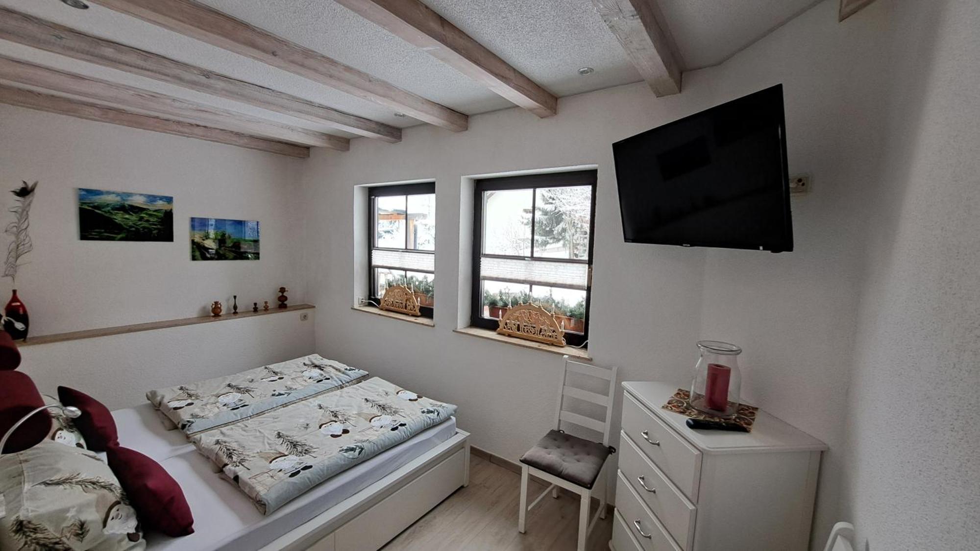 Ferienwohnung Aronia Garten โอเบอร์วีเซินธาล ภายนอก รูปภาพ